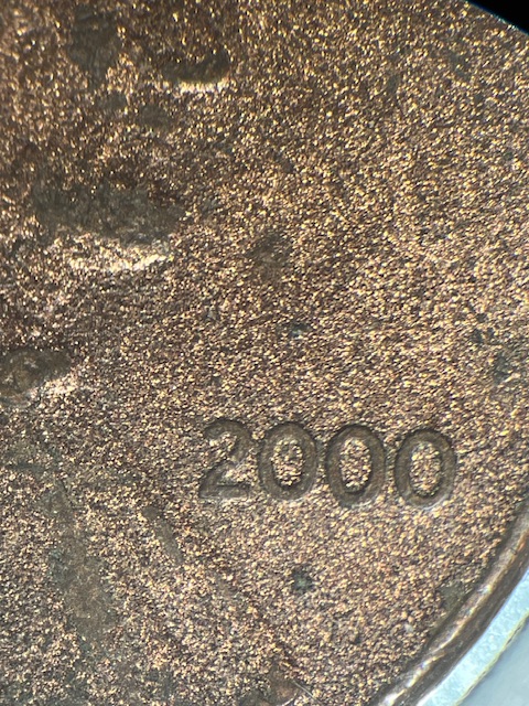 Lincoln-Cents-2000-Strike-Through-?-Grease?